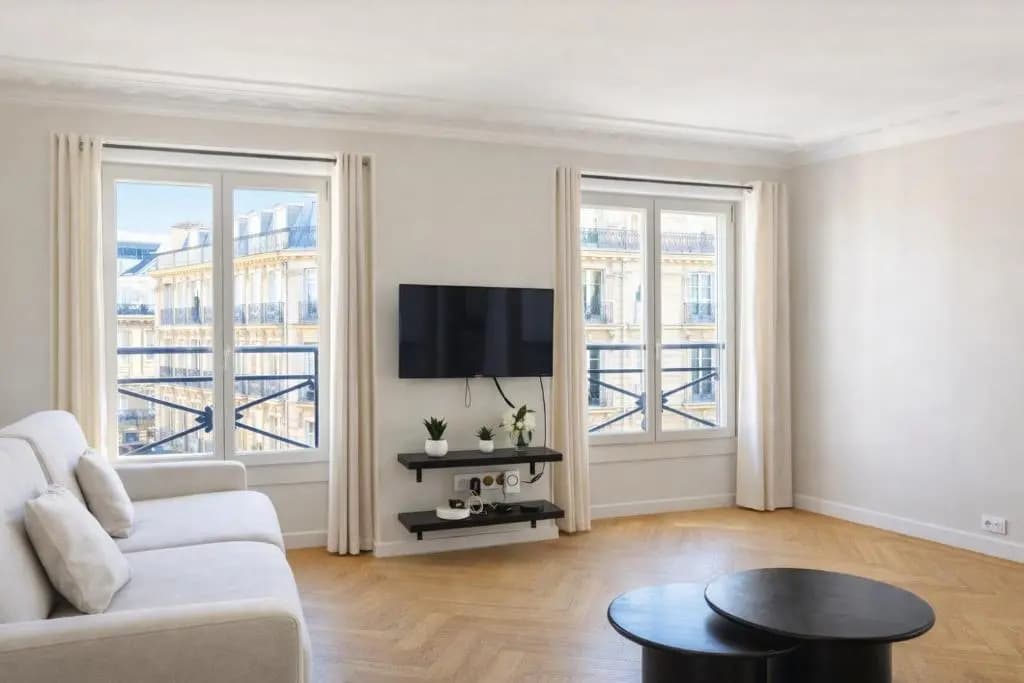 Luxury apartments in Paris Center - photo 14