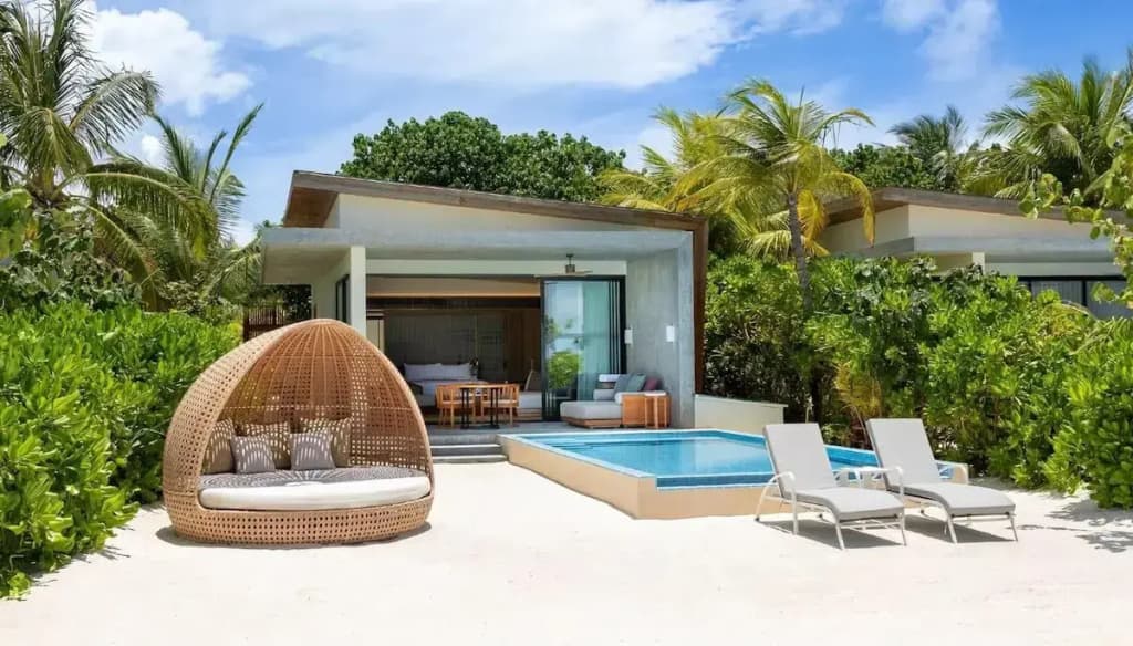 Kuda Villingili Resort - photo 15