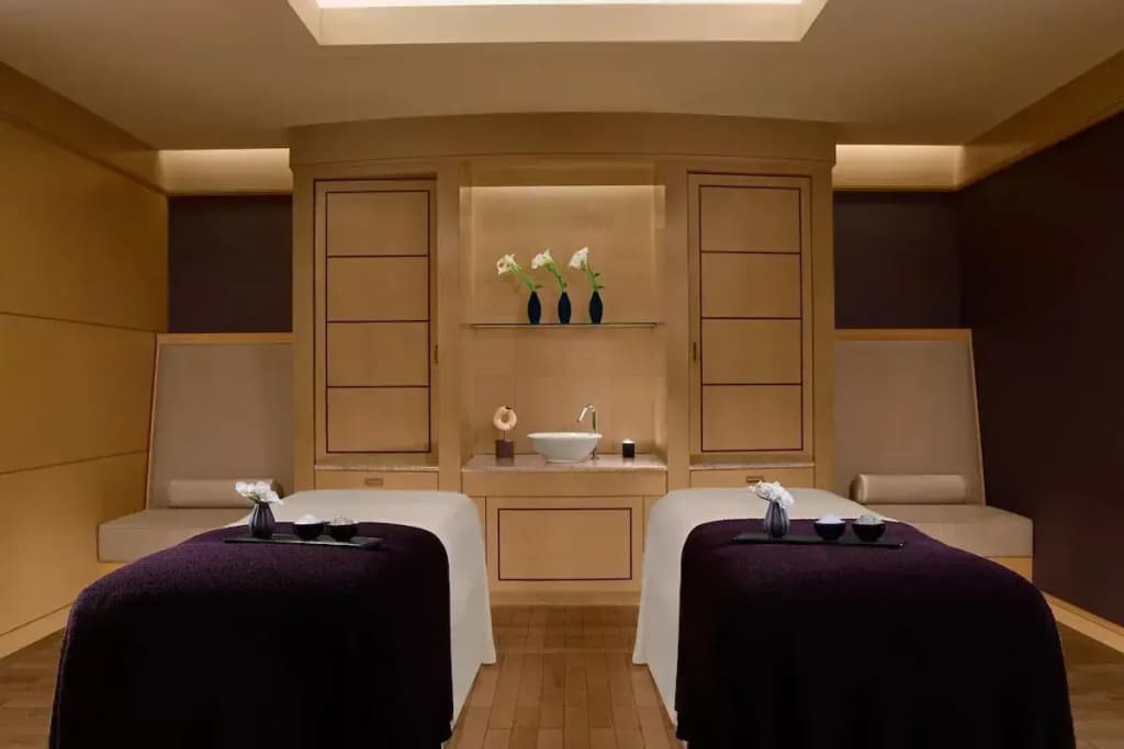 The Ritz-Carlton, Tokyo - photo 19