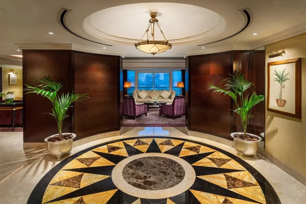 Beach Rotana Hotel - photo 2