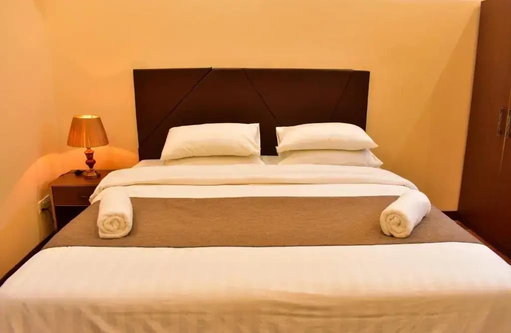 Isle Royal Inn - photo 6