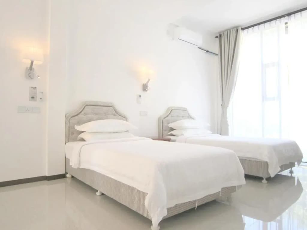 Nazaki Beach Hotel Maldives - photo 4