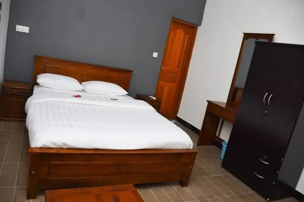 Equator Homestay - photo 3