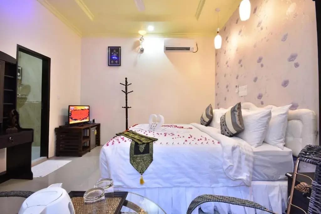 Holiday Haven Ukulhas Hotel - photo 9