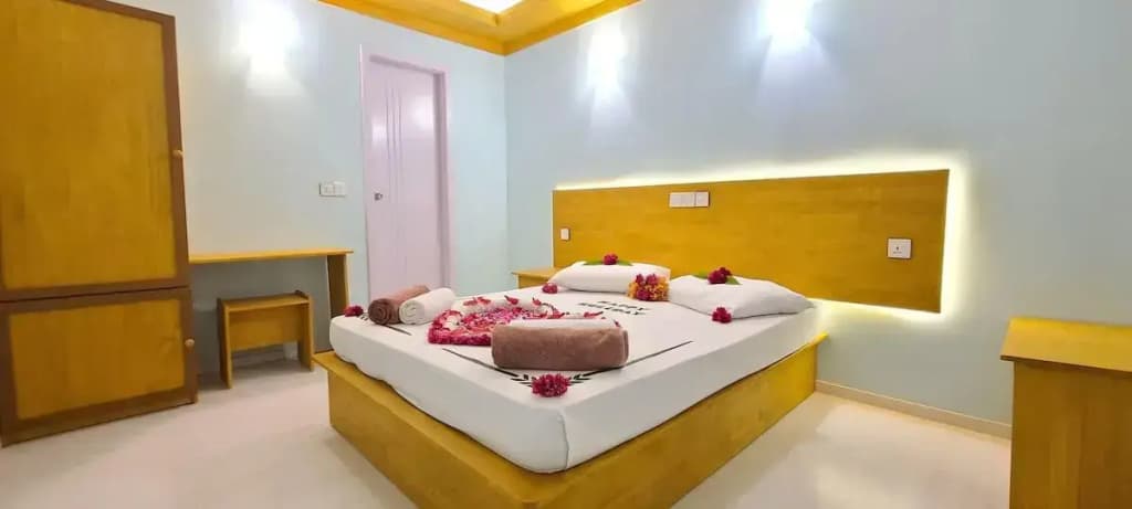 Beach Star Maldives Hotel - photo 12