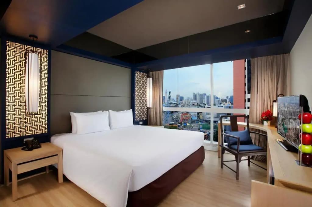 The Quarter Hualamphong Hotel by UHG - photo 14