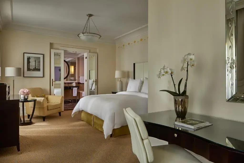 Four Seasons Hotel Gresham Palace Budapest - photo 6