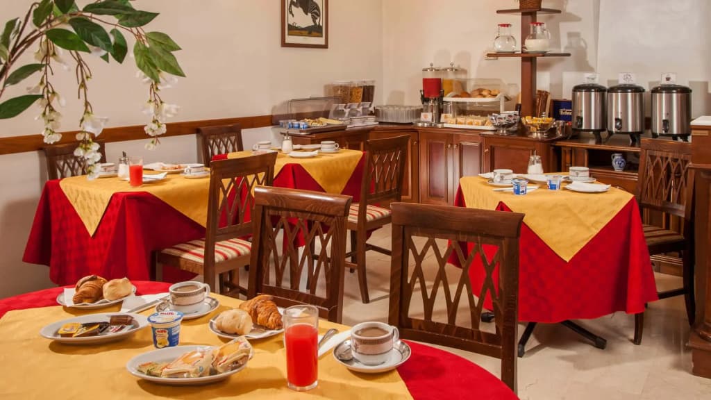 Hotel Grifo - photo 30