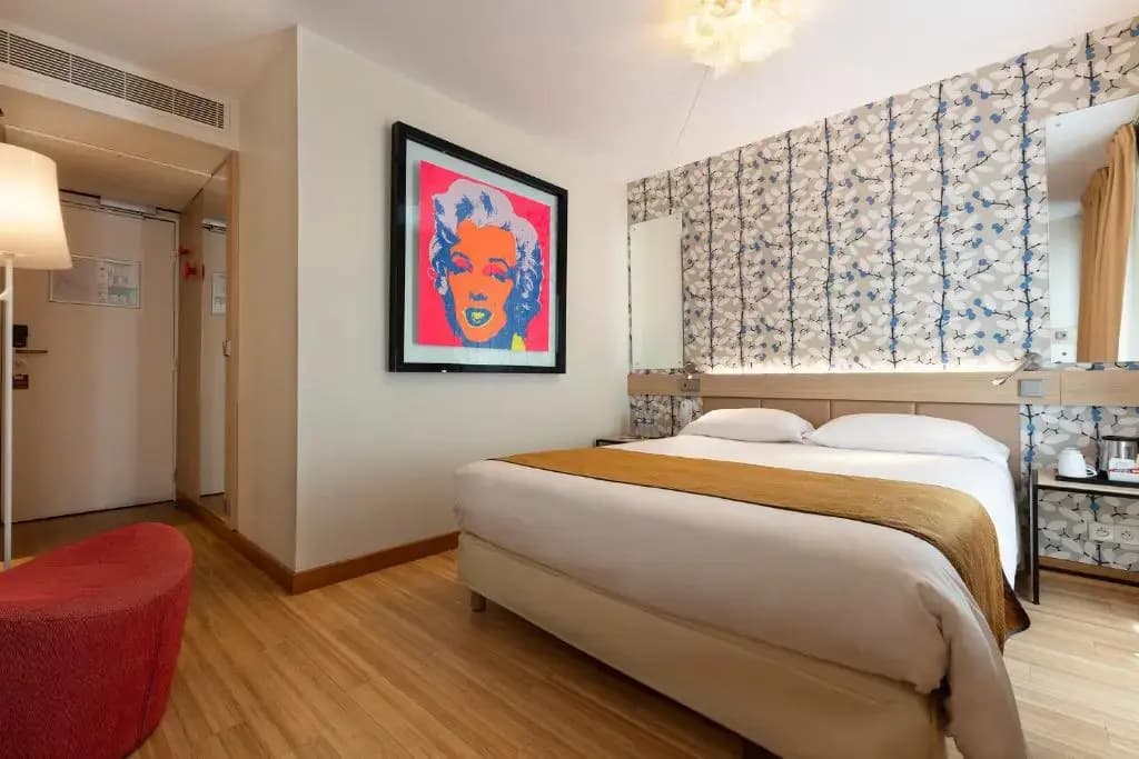 Hotel Hor Les Lumières - photo 10
