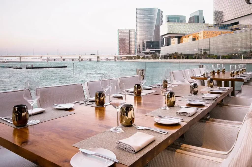 Beach Rotana Hotel - photo 19