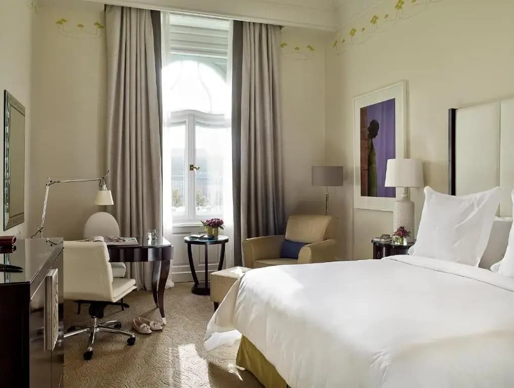 Four Seasons Hotel Gresham Palace Budapest - photo 3