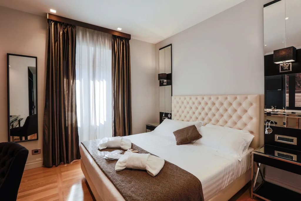 Floris Hotel - photo 3