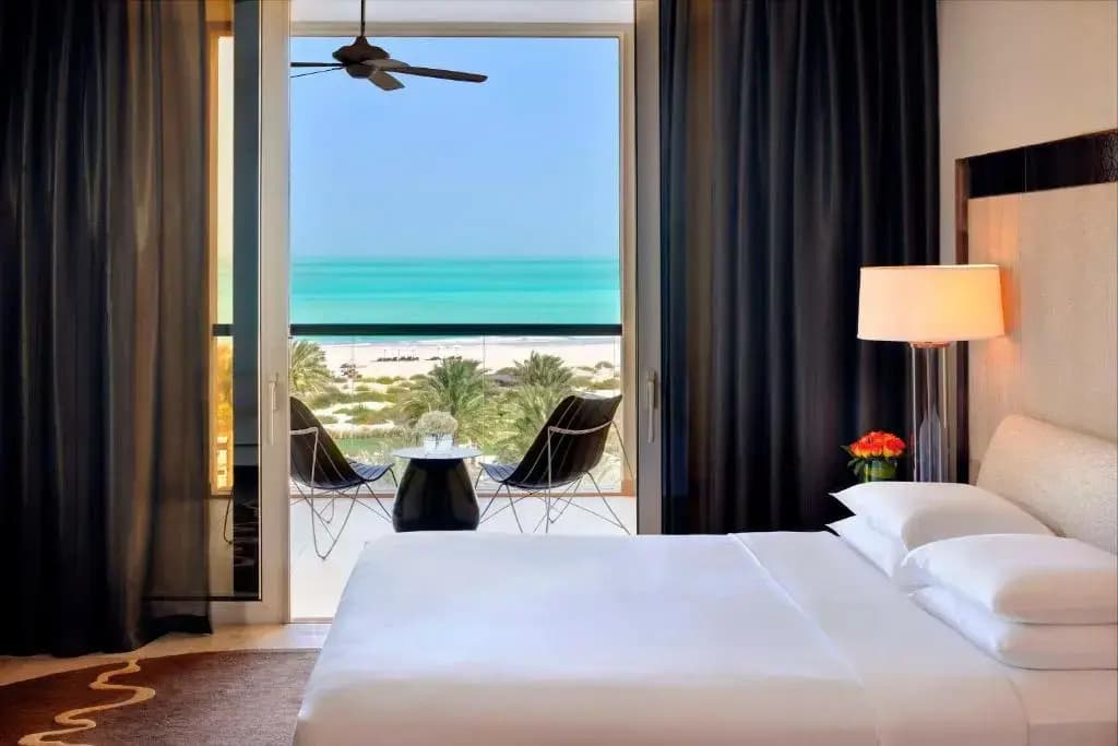 Park Hyatt Abu Dhabi Hotel & Villas Hotel - photo 17