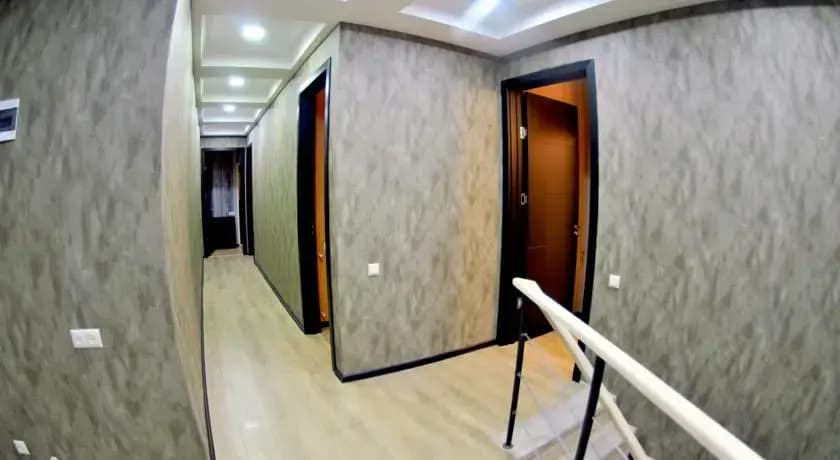 Hotel Lux - photo 11