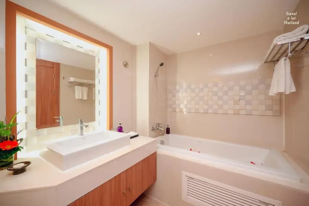 Centara Pattaya Hotel - photo 10