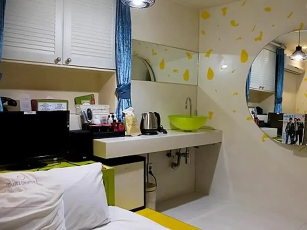 Multi Doroci Hotel - photo 11