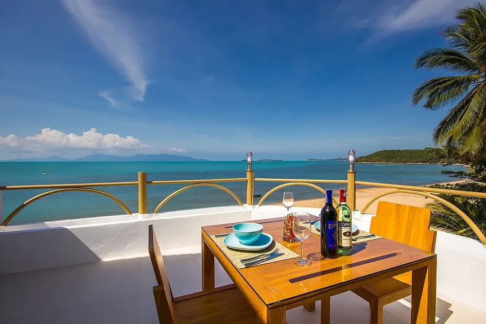 B1 Beachfront Apartments - photo 15