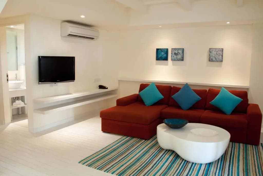Holiday Inn Resort Kandooma Maldives by IHG - photo 12