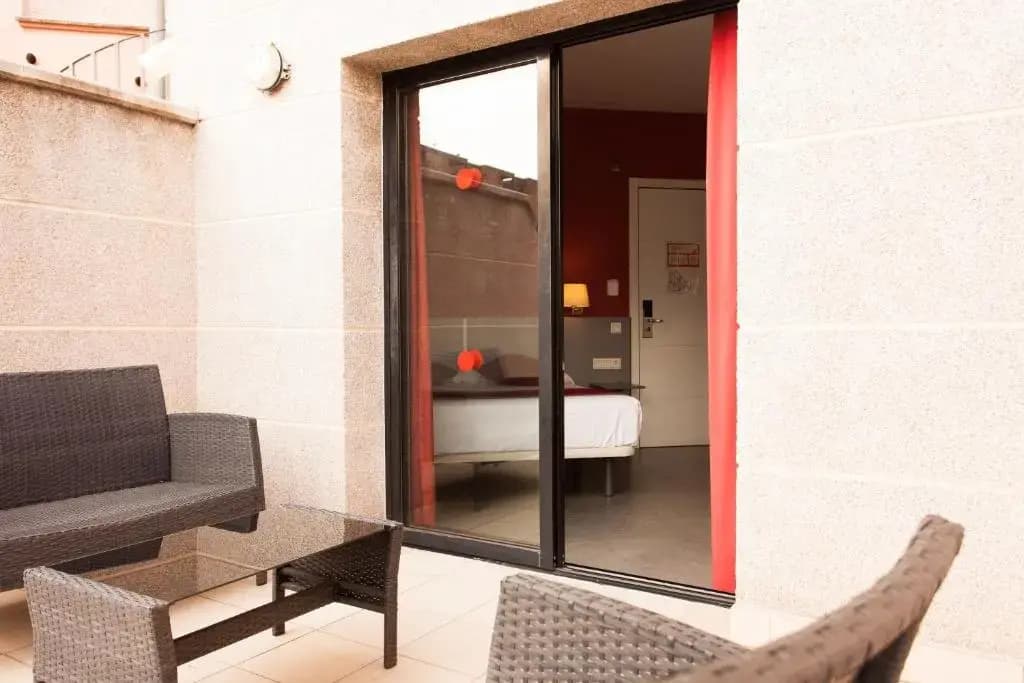 Hotel Medicis - photo 12