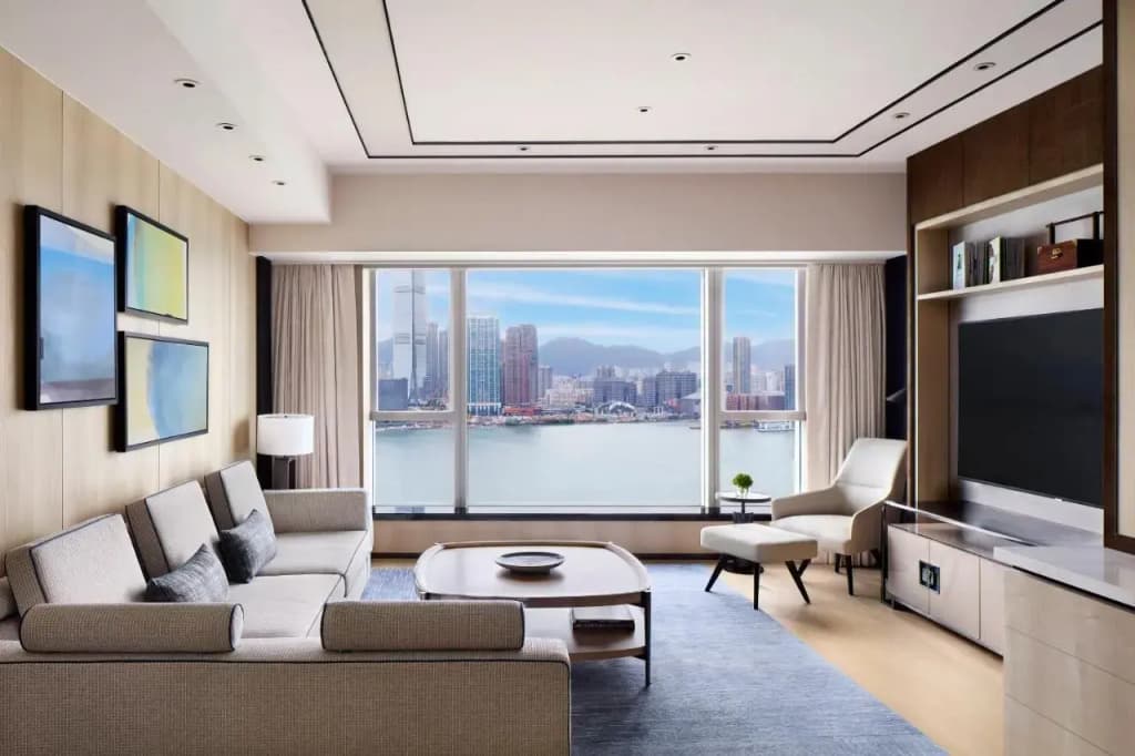 Four Seasons Hotel Hong Kong - photo 5
