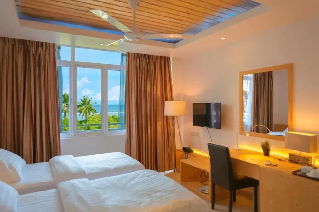 Отель Pine Lodge Maldives - photo 3