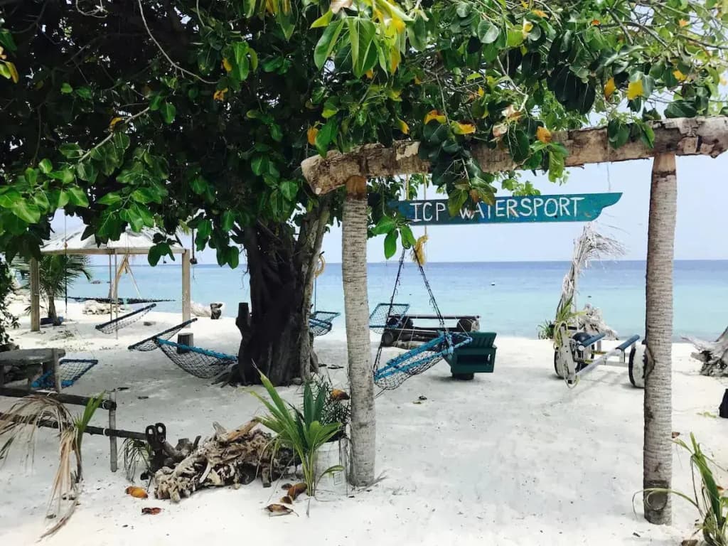 Noovilu Suites Guest House - photo 18