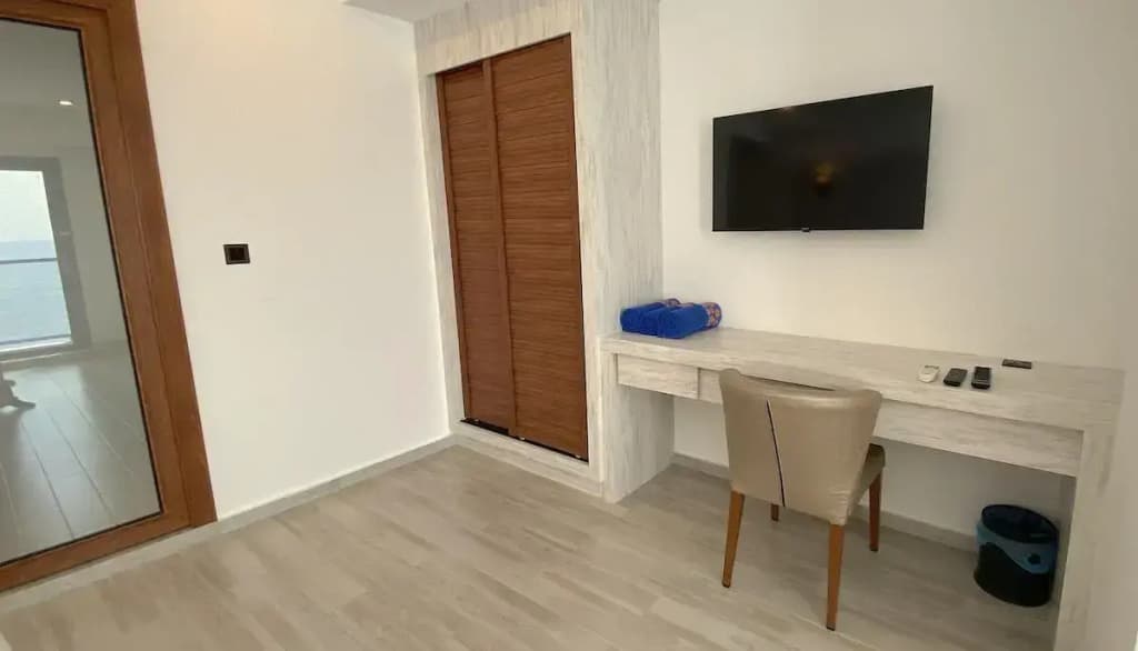Kaani Palm Beach - photo 11