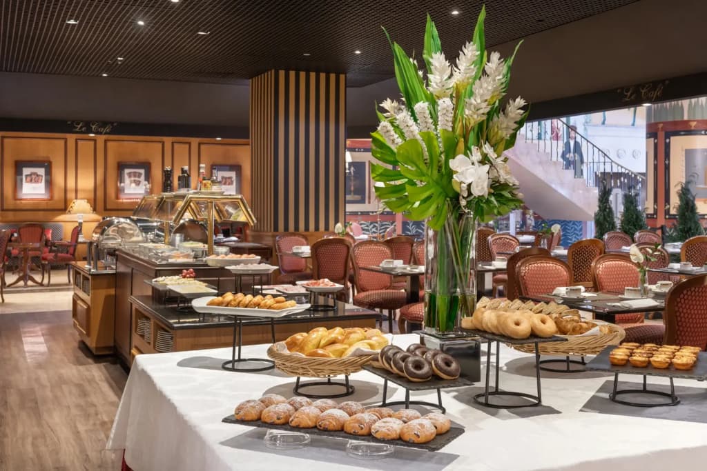 Dom Pedro Lisboa Hotel, a member of Radisson Individuals - photo 15