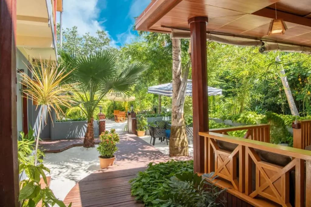 Ostrov Beach Villa - photo 23