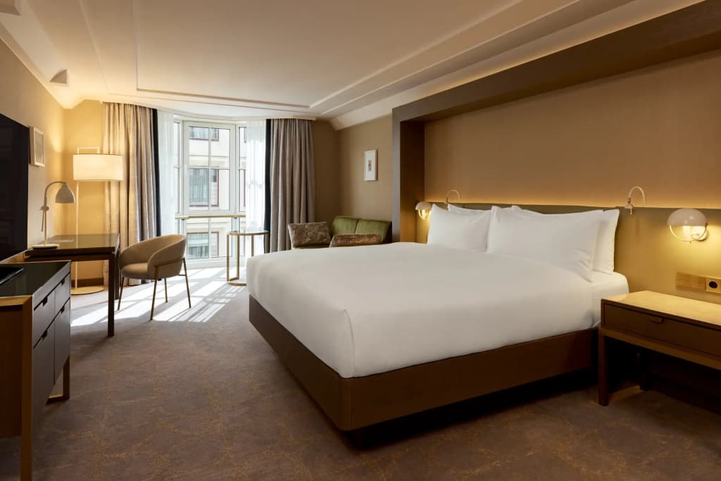 Hilton Vienna Plaza - photo 5