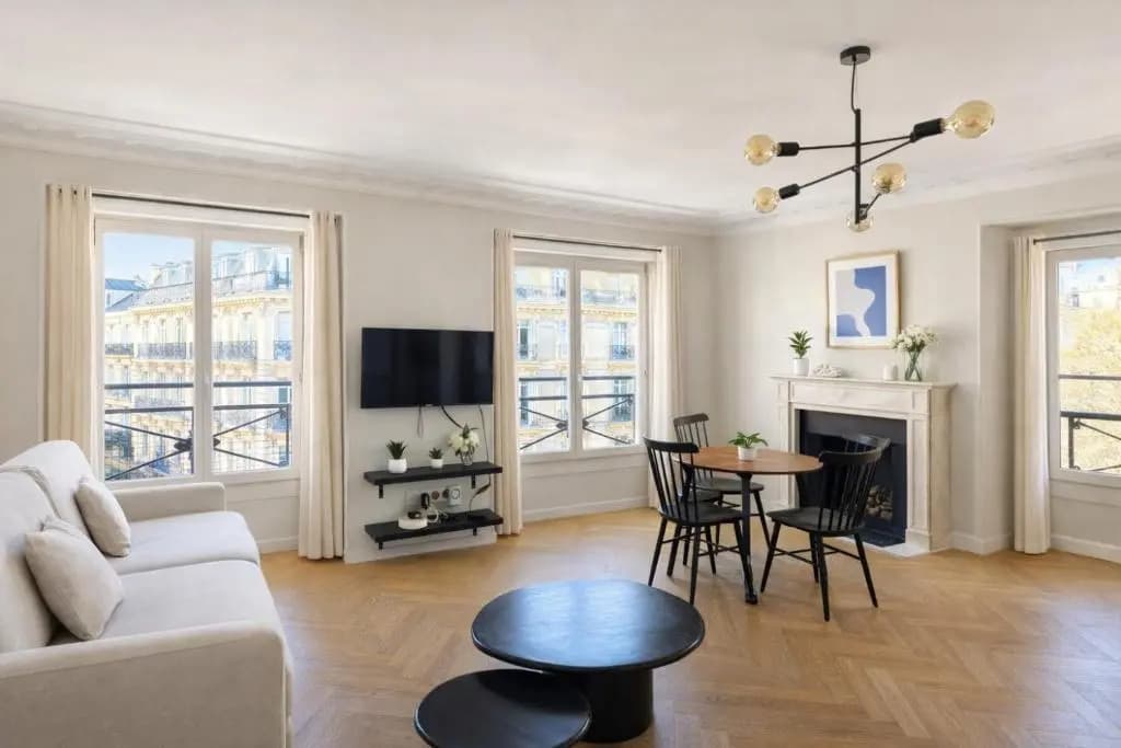 Luxury apartments in Paris Center - photo 6