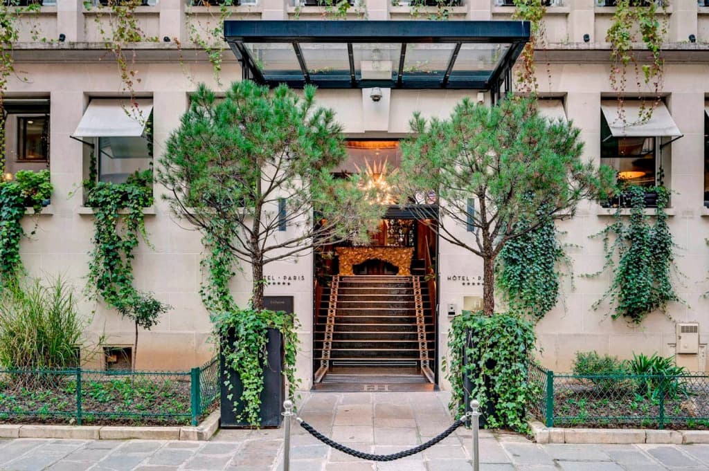 The One Alma Paris - photo 1
