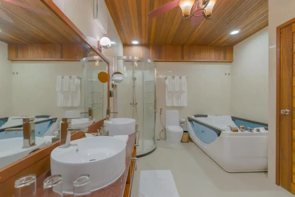 Araamu Holidays & Spa Hotel - photo 9