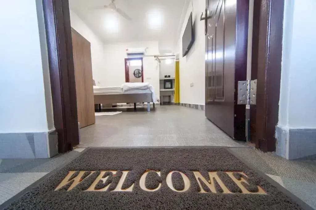 Ariston Dhangethi Inn - photo 14