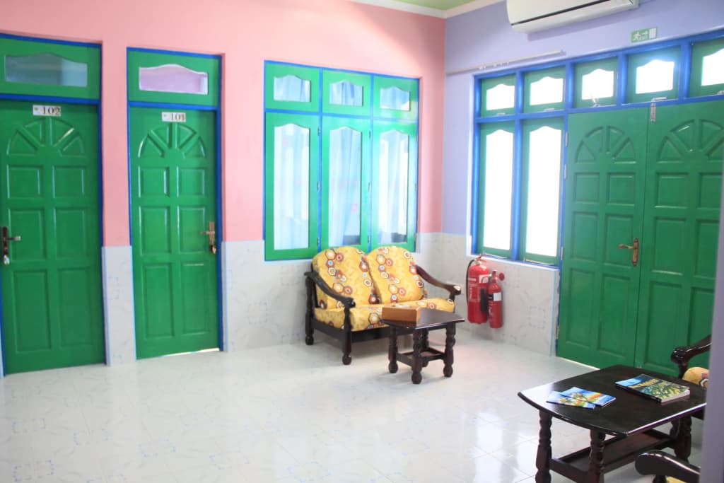 Himandhoo Inn - photo 9