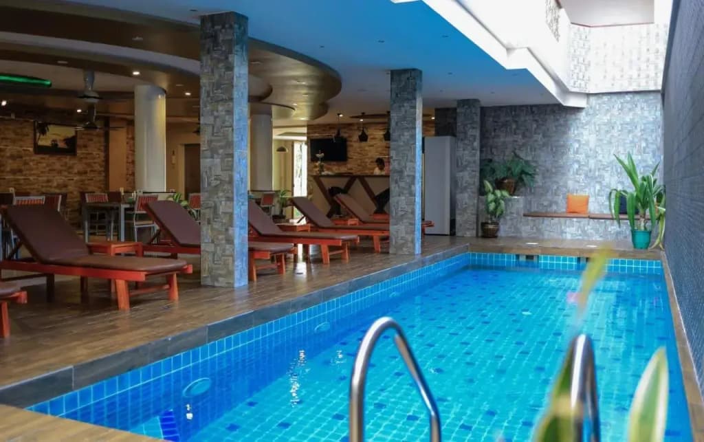Stingray Beach Inn - photo 11