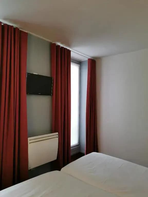 Victoria Hotel - photo 11