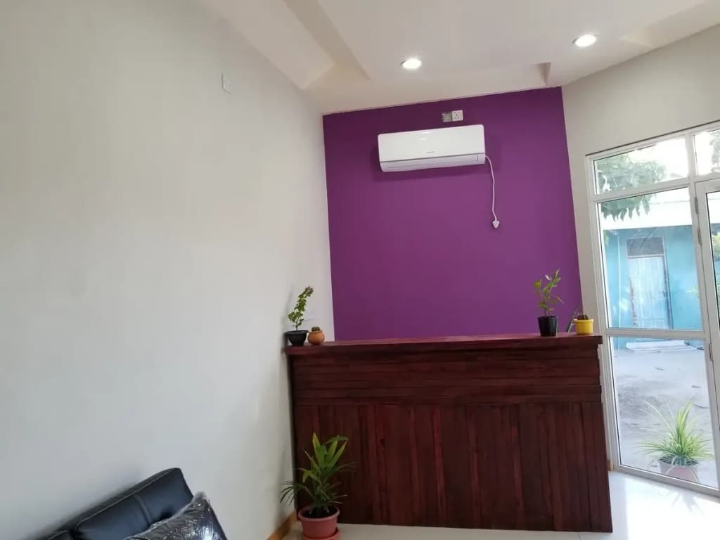 Lilac Stay - photo 1