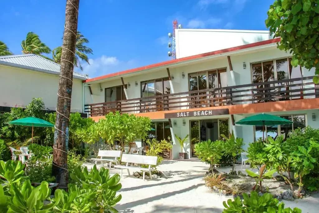 Salt Beach Hotel - photo 1