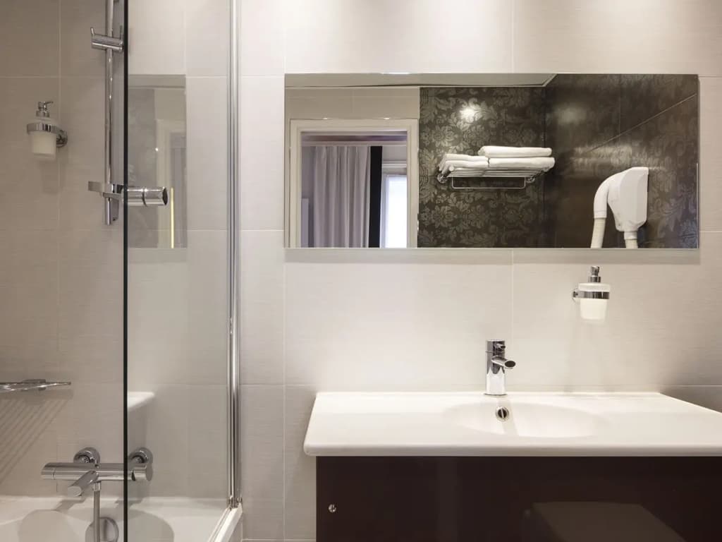Nouvel Hotel Eiffel - photo 9