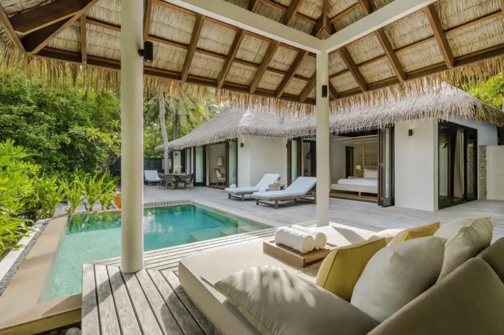 COMO Maalifushi - photo 13