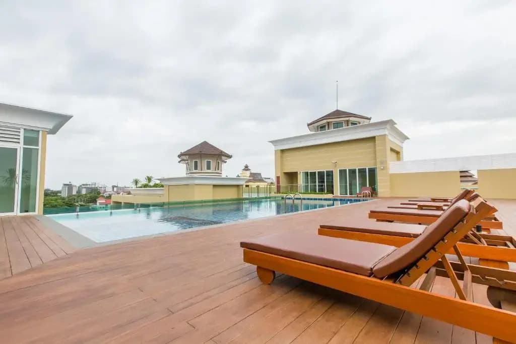 Crystal Palace Pattaya Hotel - photo 31