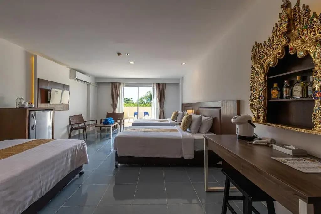 Blue Beach Grand Resort And Spa - photo 7