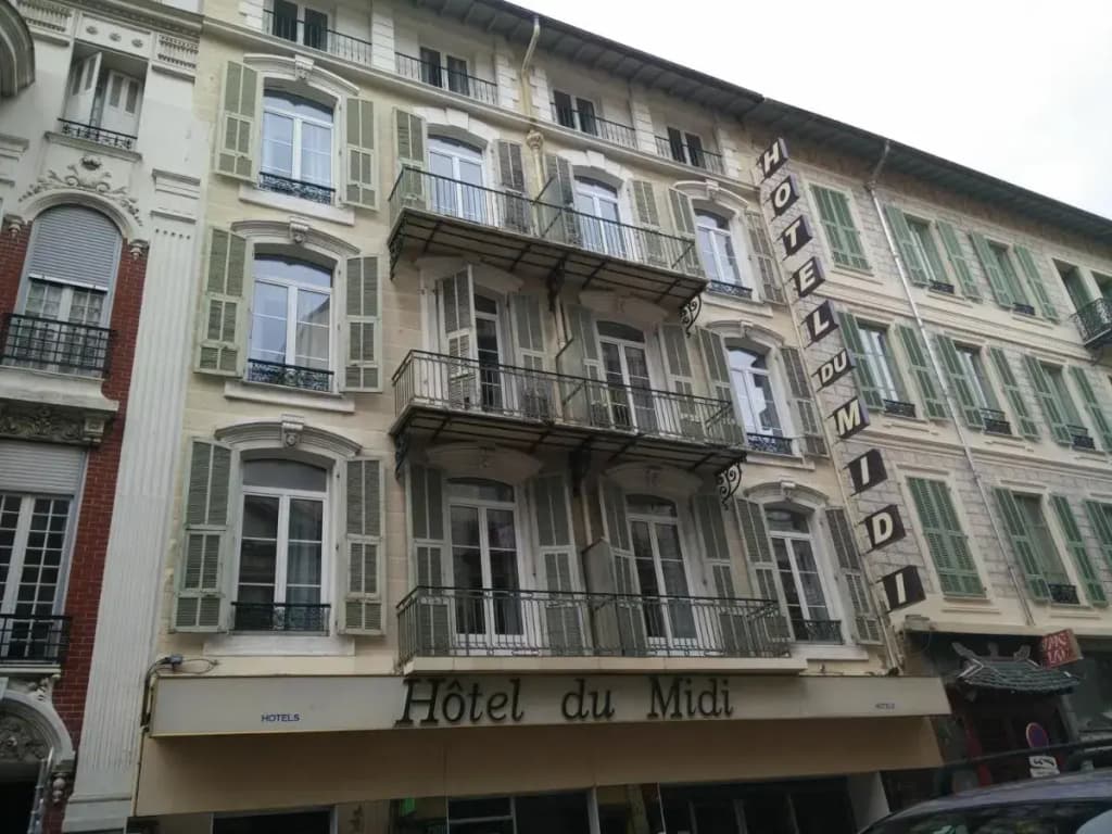 Hôtel du Midi - photo 1