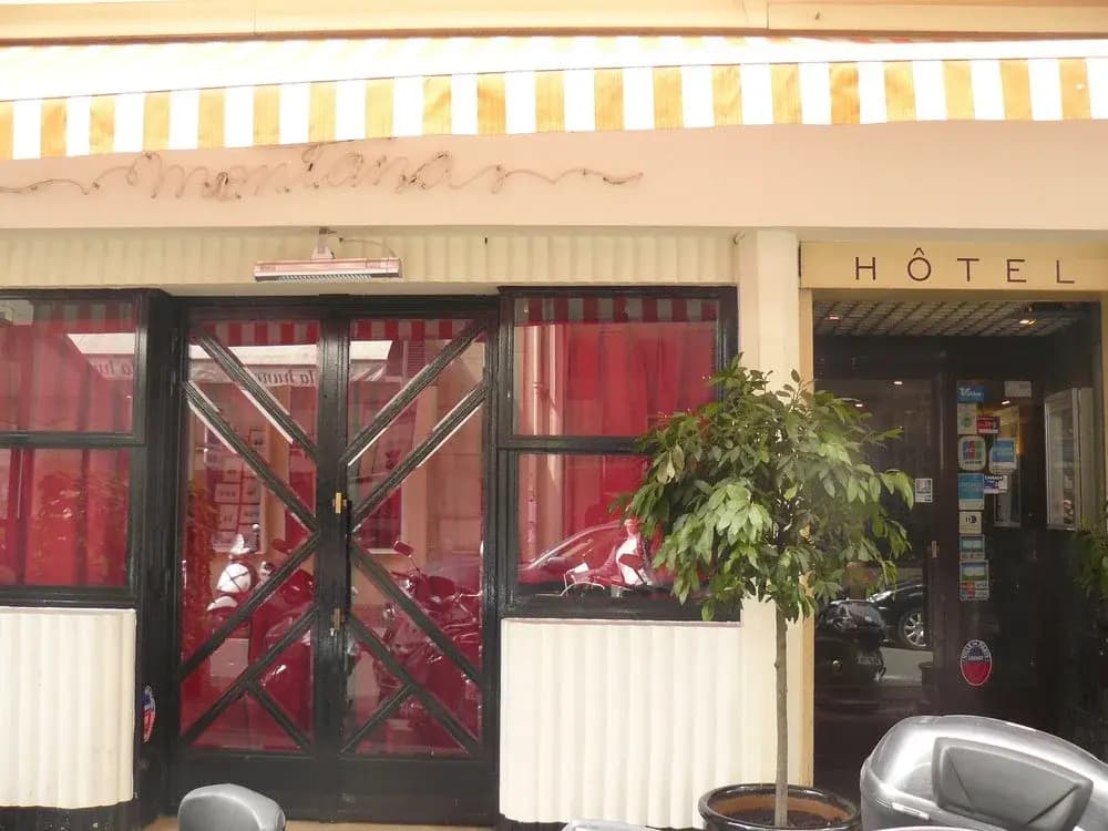 Hotel Montana - photo 21