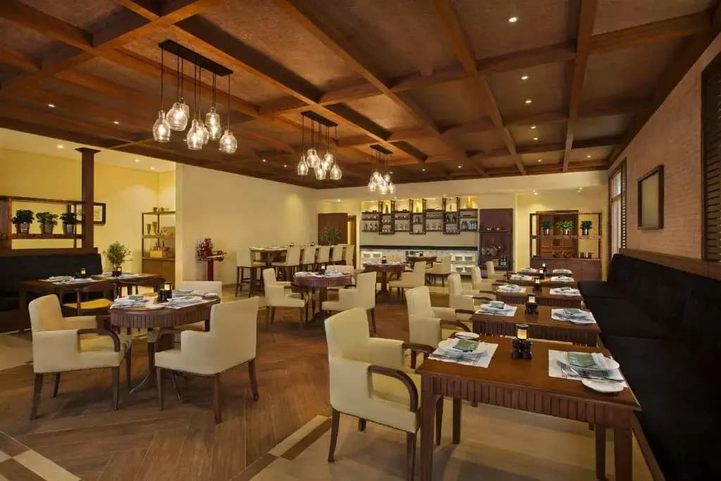 DoubleTree by Hilton Resort & Spa Marjan Island - photo 13