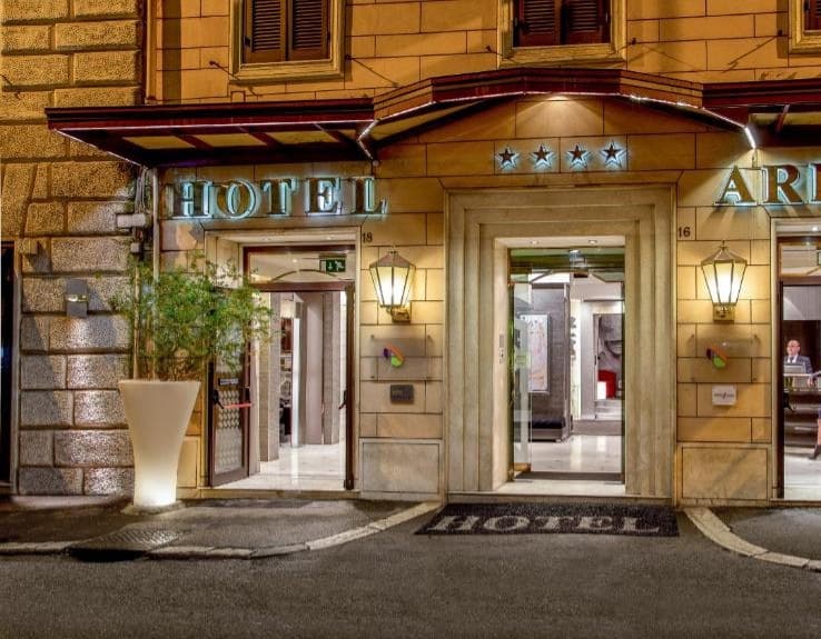 Hotel Ariston - photo 1