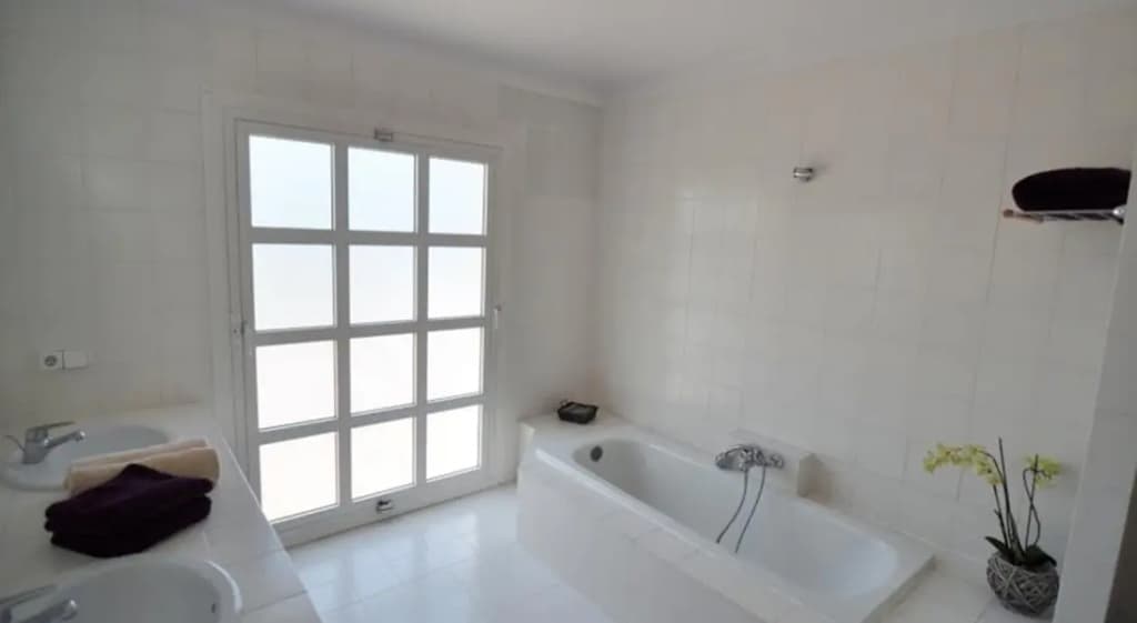 Hostal Campi - photo 9