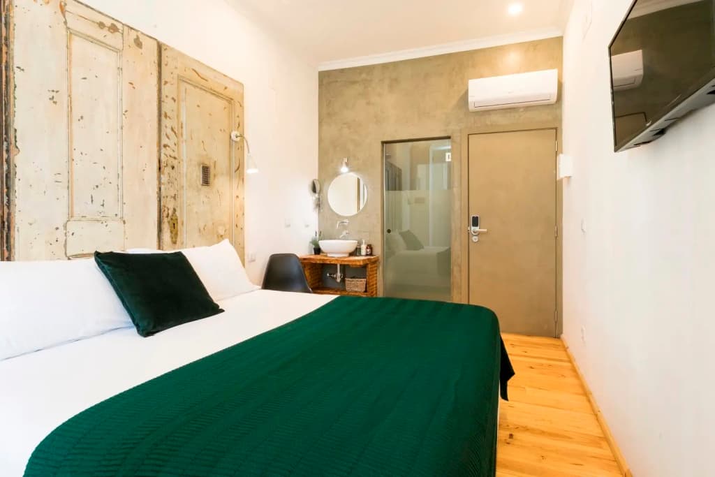 262 Boutique Hotel - photo 4