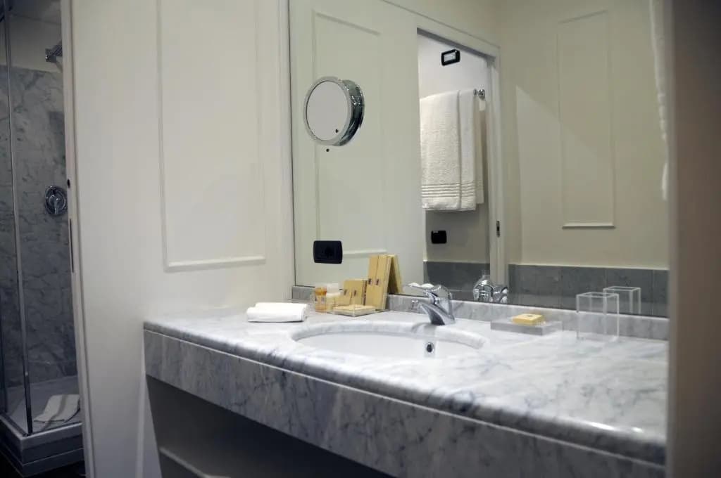 Suite Fontana di Trevi - photo 8